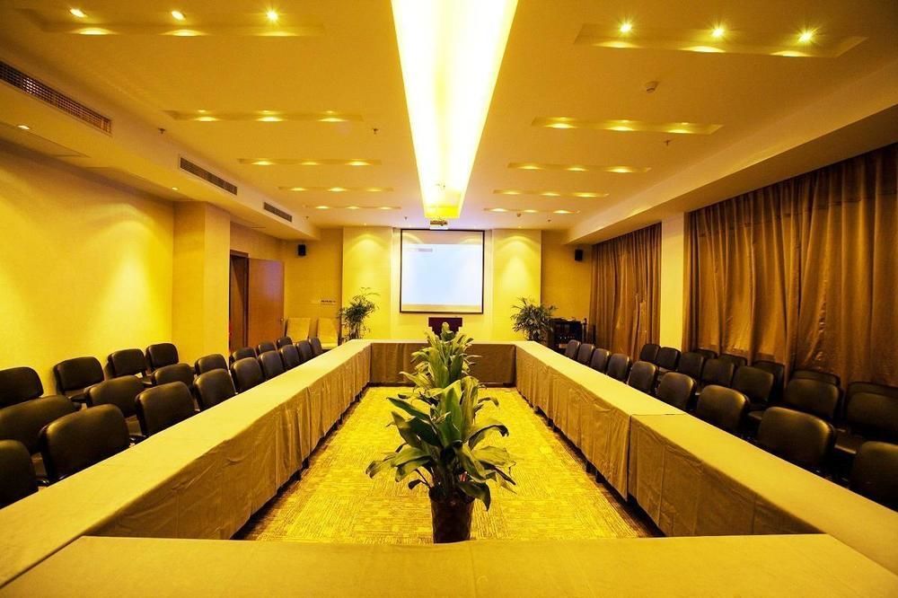 Heyi Hotel Hefei Changjiang Middle Road Экстерьер фото
